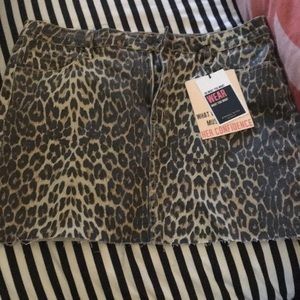 Leopard mini denim stretch skirt with tags